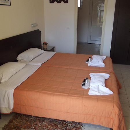 Konstantina Apartments กาวอส ภายนอก รูปภาพ