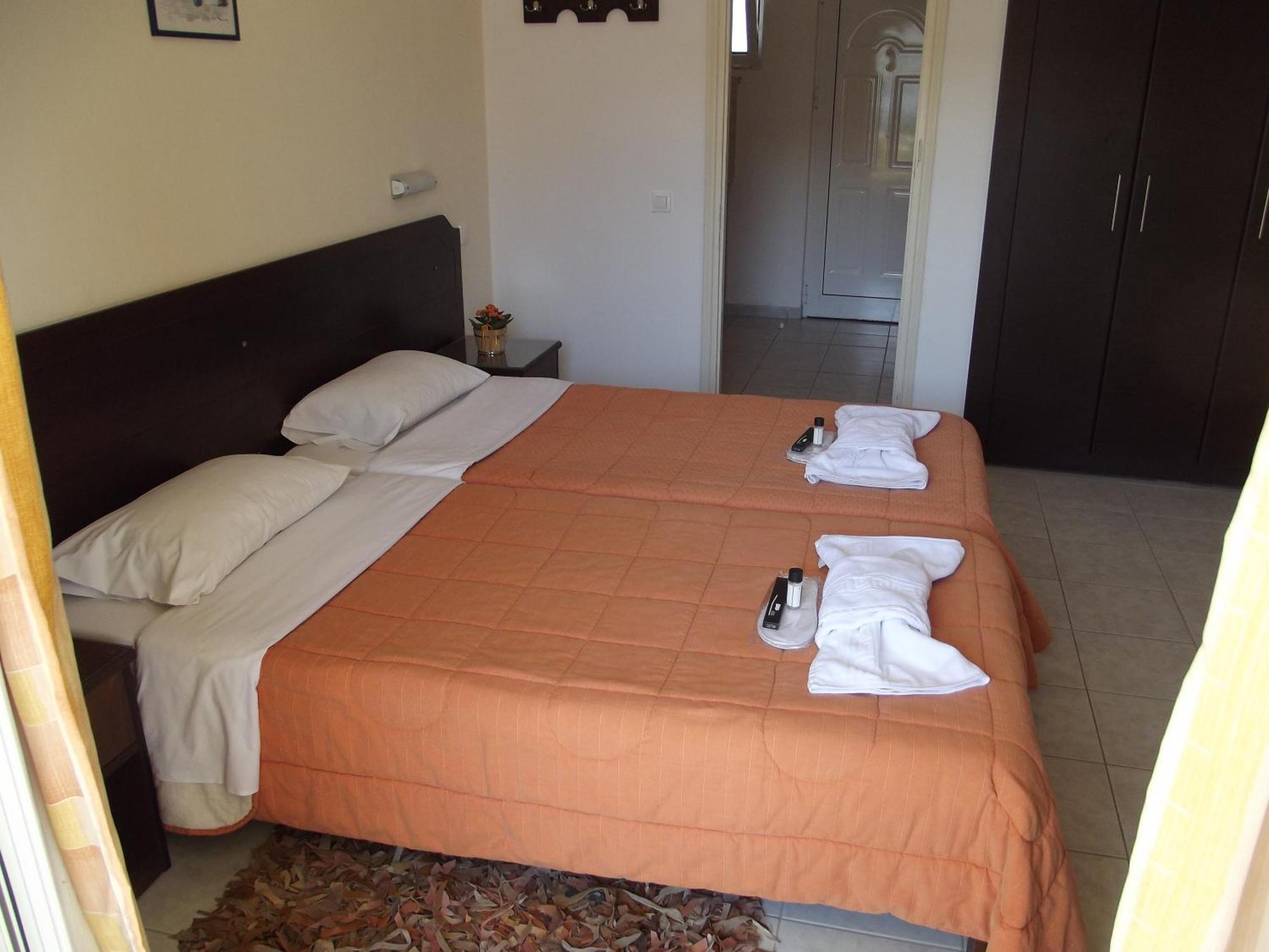 Konstantina Apartments กาวอส ภายนอก รูปภาพ