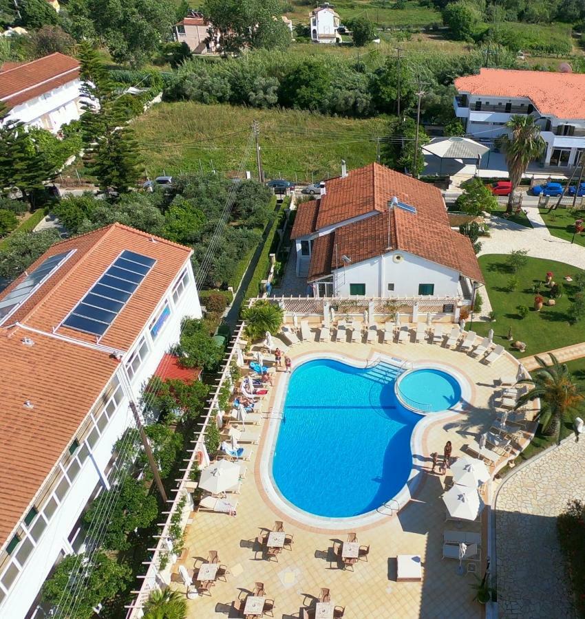 Konstantina Apartments กาวอส ภายนอก รูปภาพ